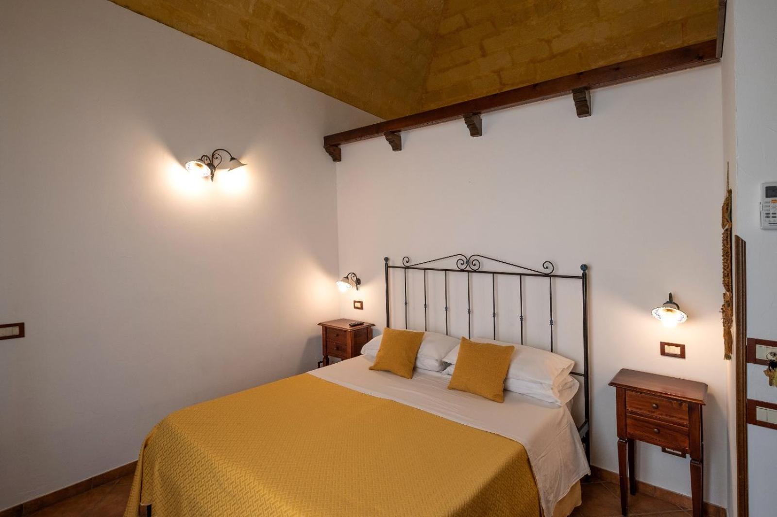 Ai Dammusi Rooms Сан-Вито-Ло-Капо Экстерьер фото
